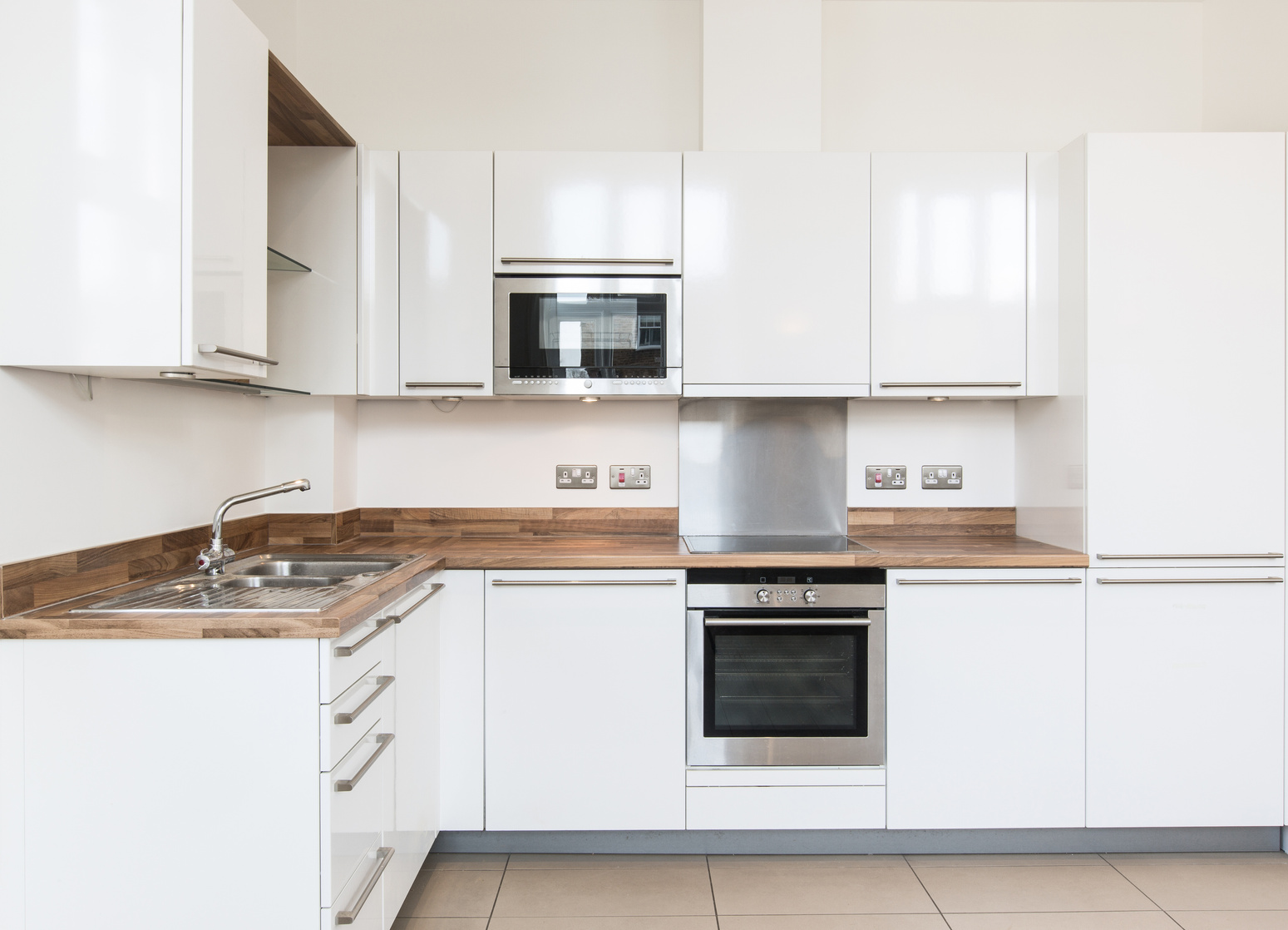 White Kitchen